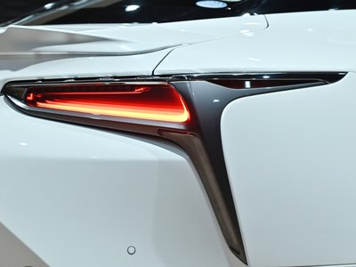 2017 Lexus LC — миниатюра 53