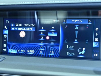 2017 Lexus LC — миниатюра 17