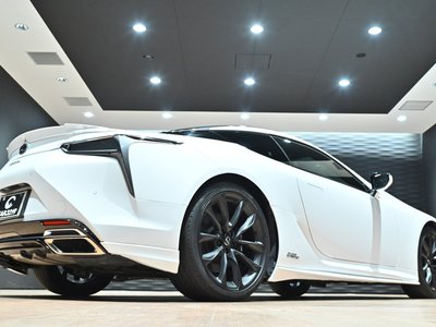 2017 Lexus LC — миниатюра 47