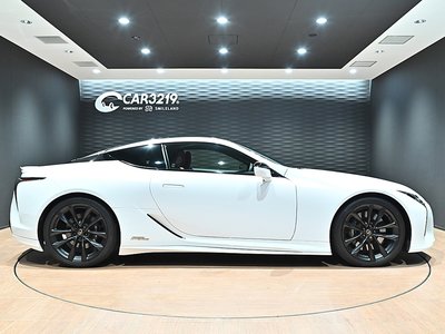 2017 Lexus LC — фото 6