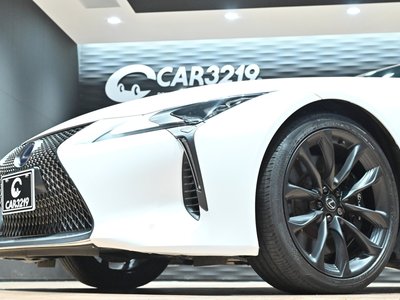 2017 Lexus LC — миниатюра 41