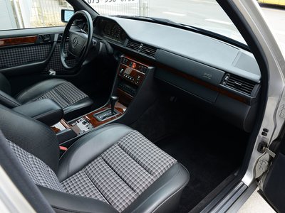 1992 Mercedes-BENZ MEDIUM-CLASS thumbnail 25