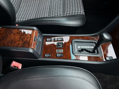 1992 Mercedes-BENZ MEDIUM-CLASS 缩略图 35