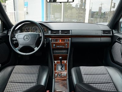 1992 Mercedes-BENZ MEDIUM-CLASS thumbnail 19