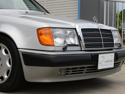 1992 Mercedes-BENZ MEDIUM-CLASS photo 7