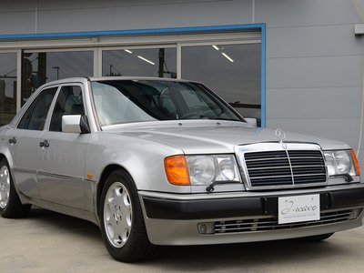 1992 Mercedes-BENZ MEDIUM-CLASS photo 1