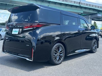 صورة 43 لـ 2023 Toyota VELLFIRE