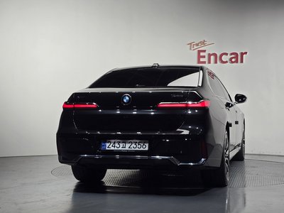 BMW 7 SERIES - 4