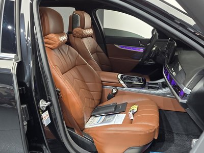 صورة مصغرة 16 لـ 2024 BMW 7 SERIES