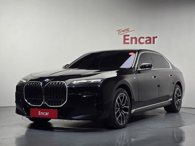 BMW 7 SERIES - 1