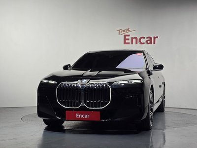BMW 7 SERIES - 2
