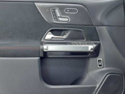 صورة مصغرة 15 لـ 2025 Mercedes-BENZ GLB