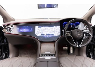 2025 Mercedes-BENZ EQS 照片 2