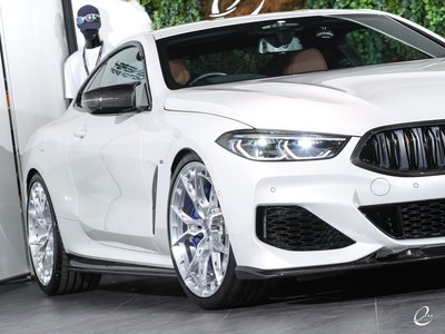 BMW 8 SERIES - 10