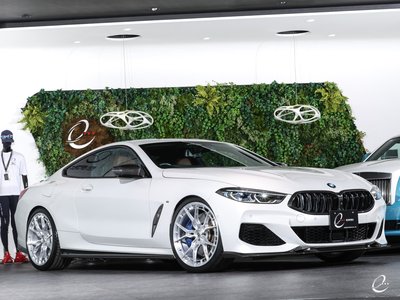 BMW 8 SERIES - 8