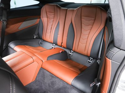 BMW 8 SERIES - 5
