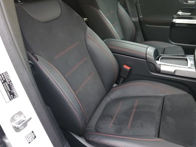 MERCEDES-BENZ GLB - 7