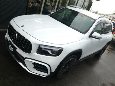 MERCEDES-BENZ GLB - 2