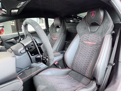 LAMBORGHINI HURACAN - 4