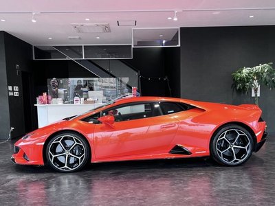 LAMBORGHINI HURACAN - 8