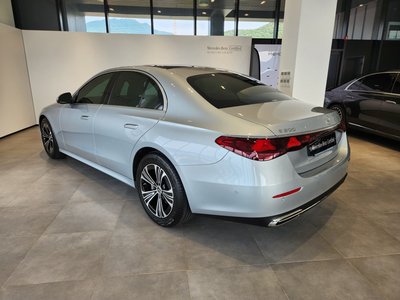 MERCEDES-BENZ E-CLASS - 2