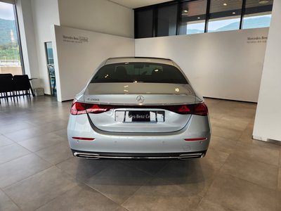MERCEDES-BENZ E-CLASS - 4