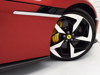 2025 Ferrari 12 CILINDRI — миниатюра 21