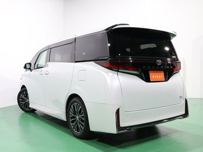 صورة 4 لـ 2024 Toyota VELLFIRE