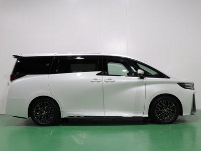 صورة 5 لـ 2024 Toyota VELLFIRE