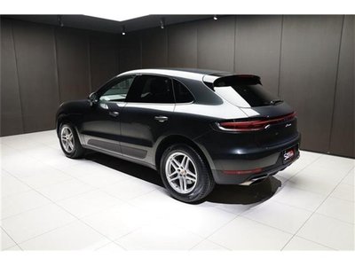 PORSCHE MACAN - 3