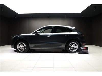 PORSCHE MACAN - 7