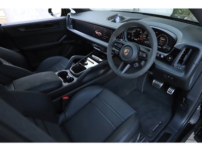 PORSCHE CAYENNE - 10