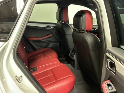 2022 Porsche MACAN — миниатюра 22