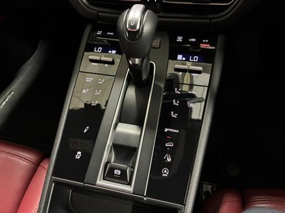 2022 Porsche MACAN — миниатюра 42