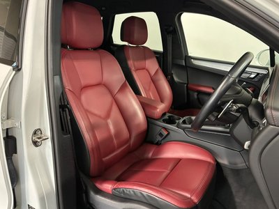 2022 Porsche MACAN — миниатюра 15