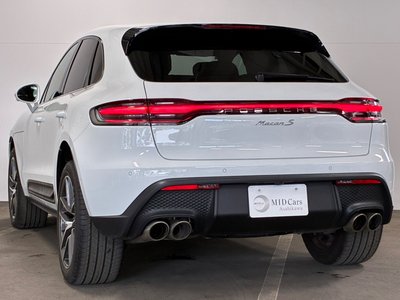 2022 Porsche MACAN — фото 8