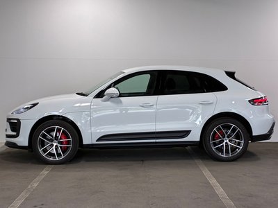 2022 Porsche MACAN — фото 9