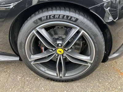 FERRARI ROMA SPIDER - 10