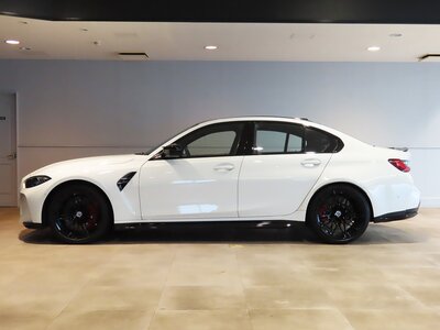 BMW M3 SEDAN 2023 thumbnail 9