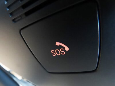 BMW M3 SEDAN 2023 thumbnail 13