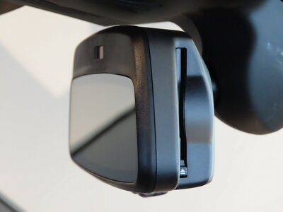 BMW M3 SEDAN 2023 thumbnail 14