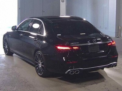 صورة 2 لـ 2023 Mercedes-BENZ E-CLASS