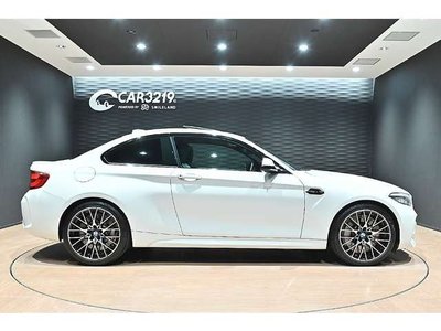 BMW M2 COMPETITION - 10