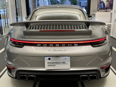 PORSCHE 911 - 5
