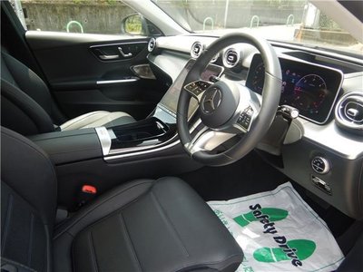 2025 Mercedes-BENZ C-CLASS 照片 6