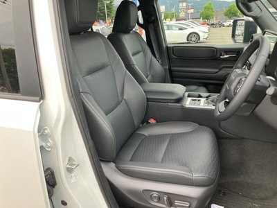 TOYOTA LAND CRUISER 250 - 4