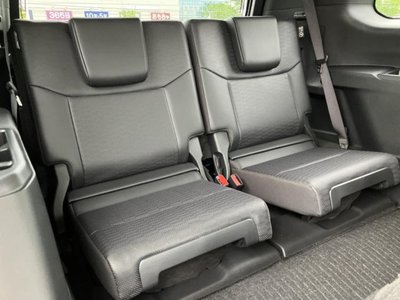 TOYOTA LAND CRUISER 250 - 6
