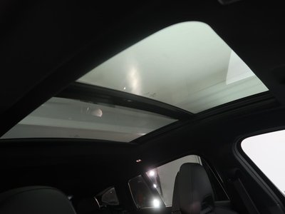 صورة 8 لـ 2023 BMW X4