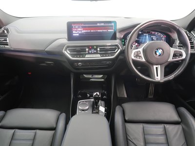 صورة 2 لـ 2023 BMW X4