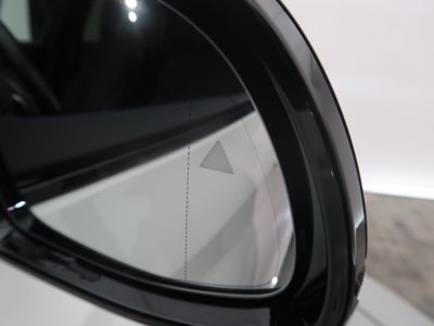 2023 BMW X4 thumbnail 45
